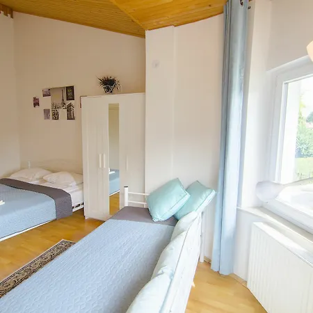 Guest house Aura *